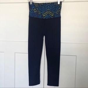 Fabletics Athletic Cropped Legging Pants Yoga